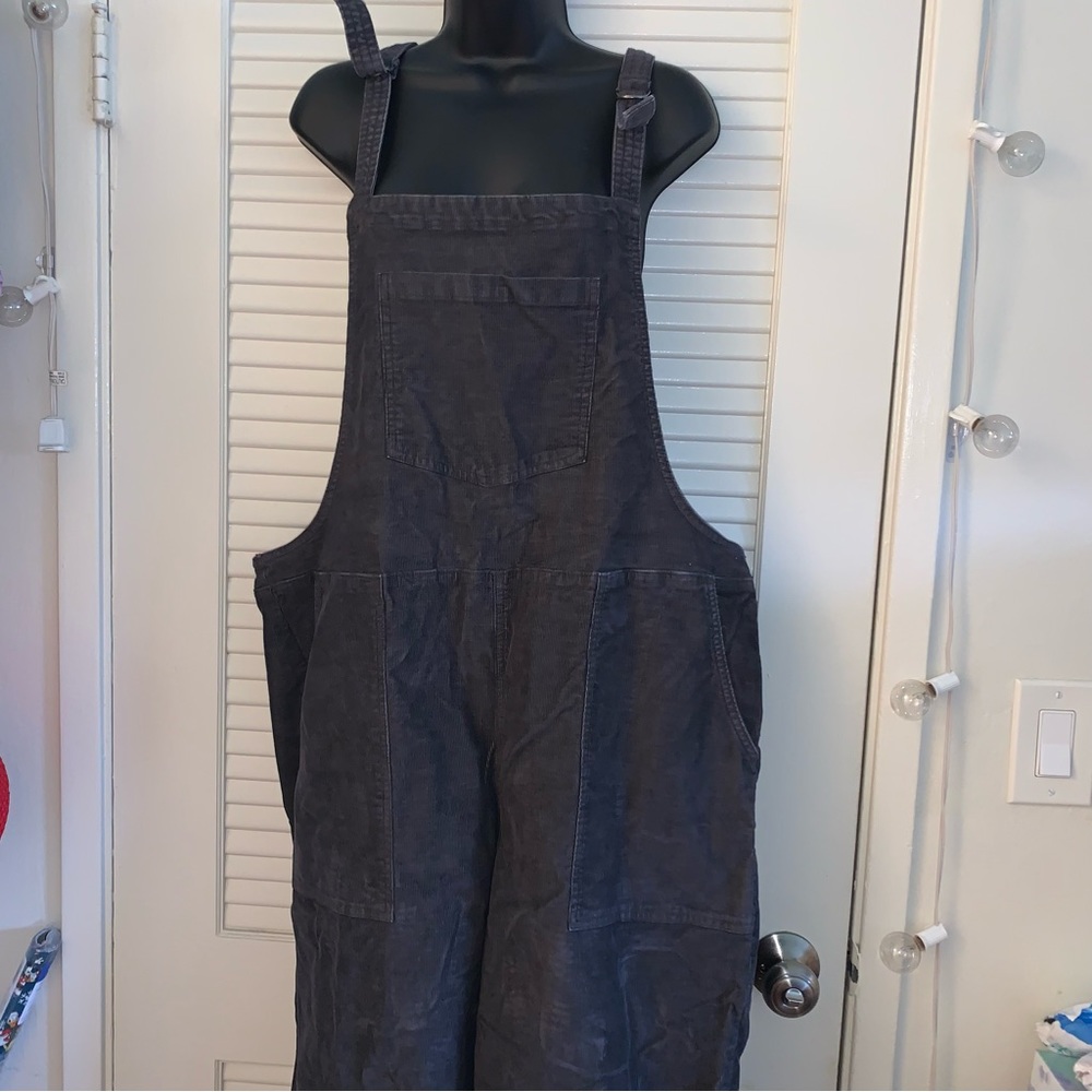 Aerie Corduroy Overalls XL